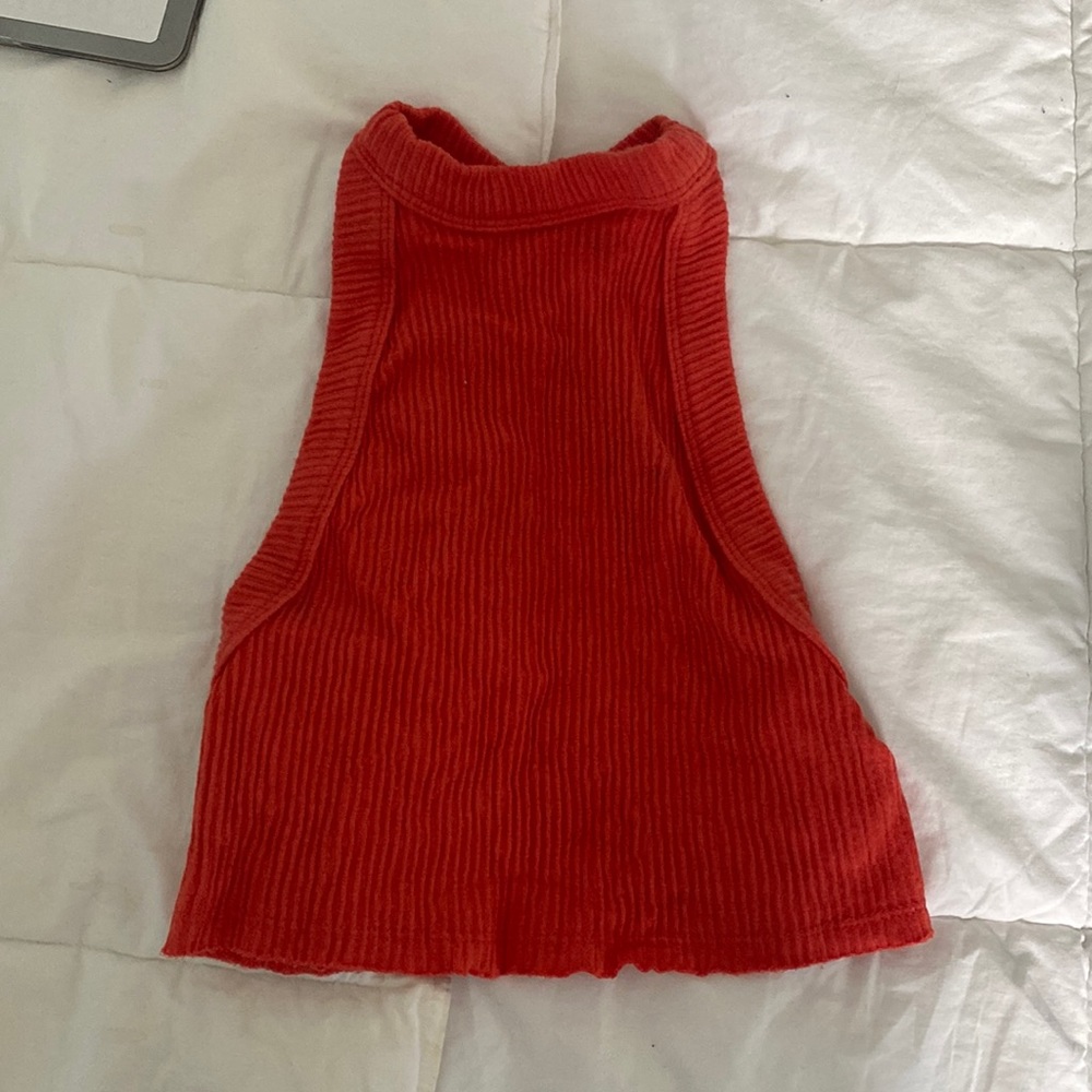 COPY - Urban outfitters tank